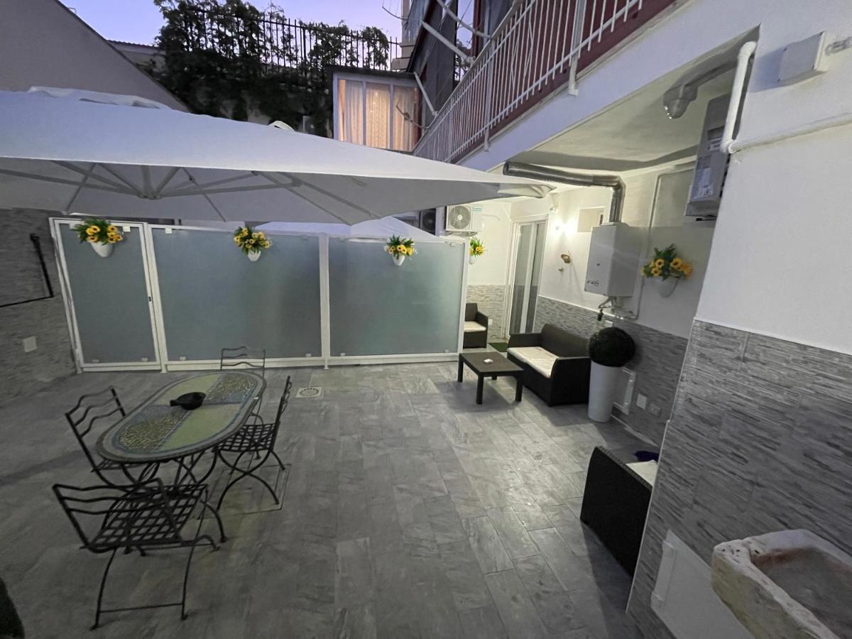 Due Cuori Suite Bari Exteriör bild