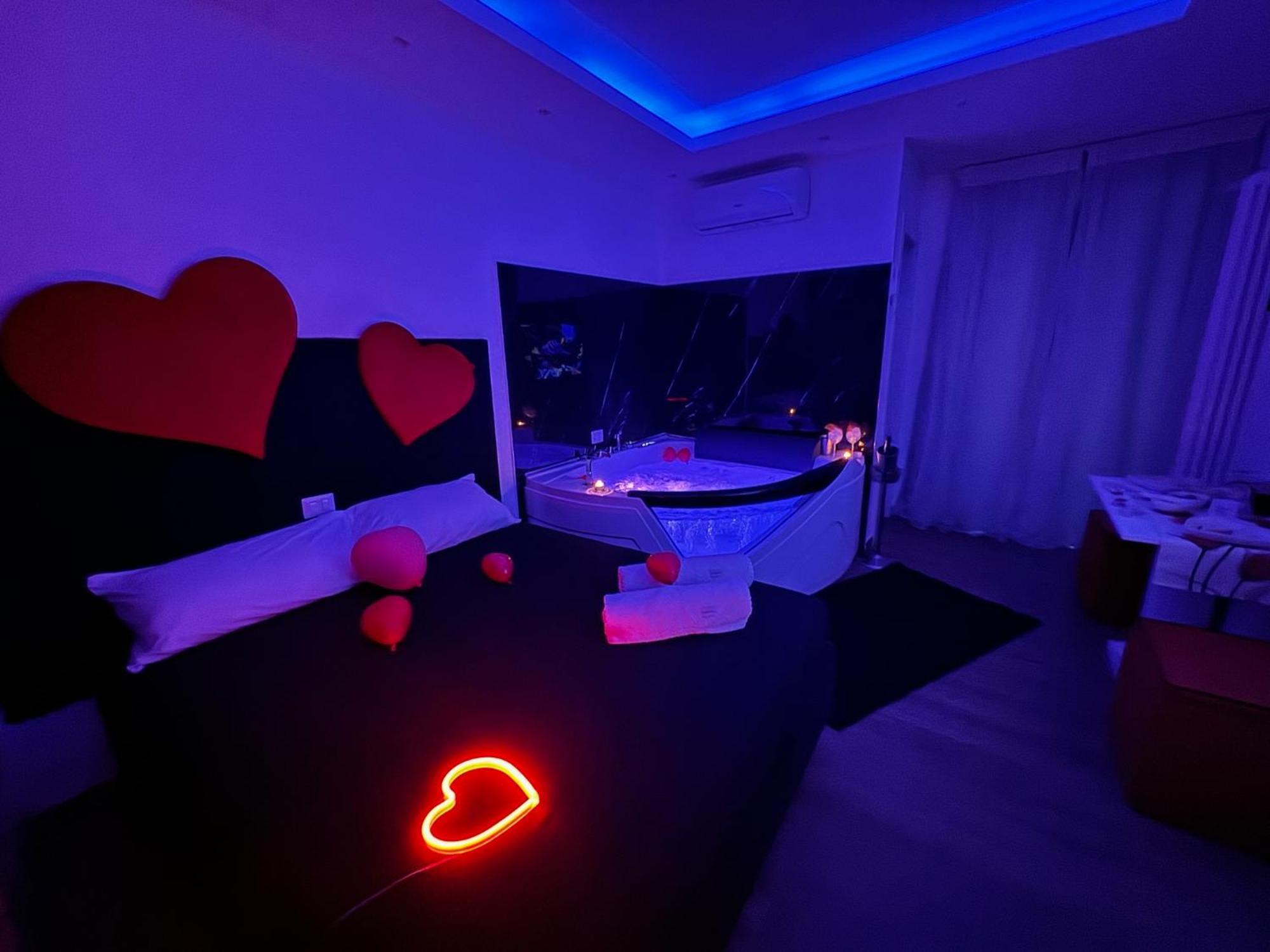 Due Cuori Suite Bari Exteriör bild